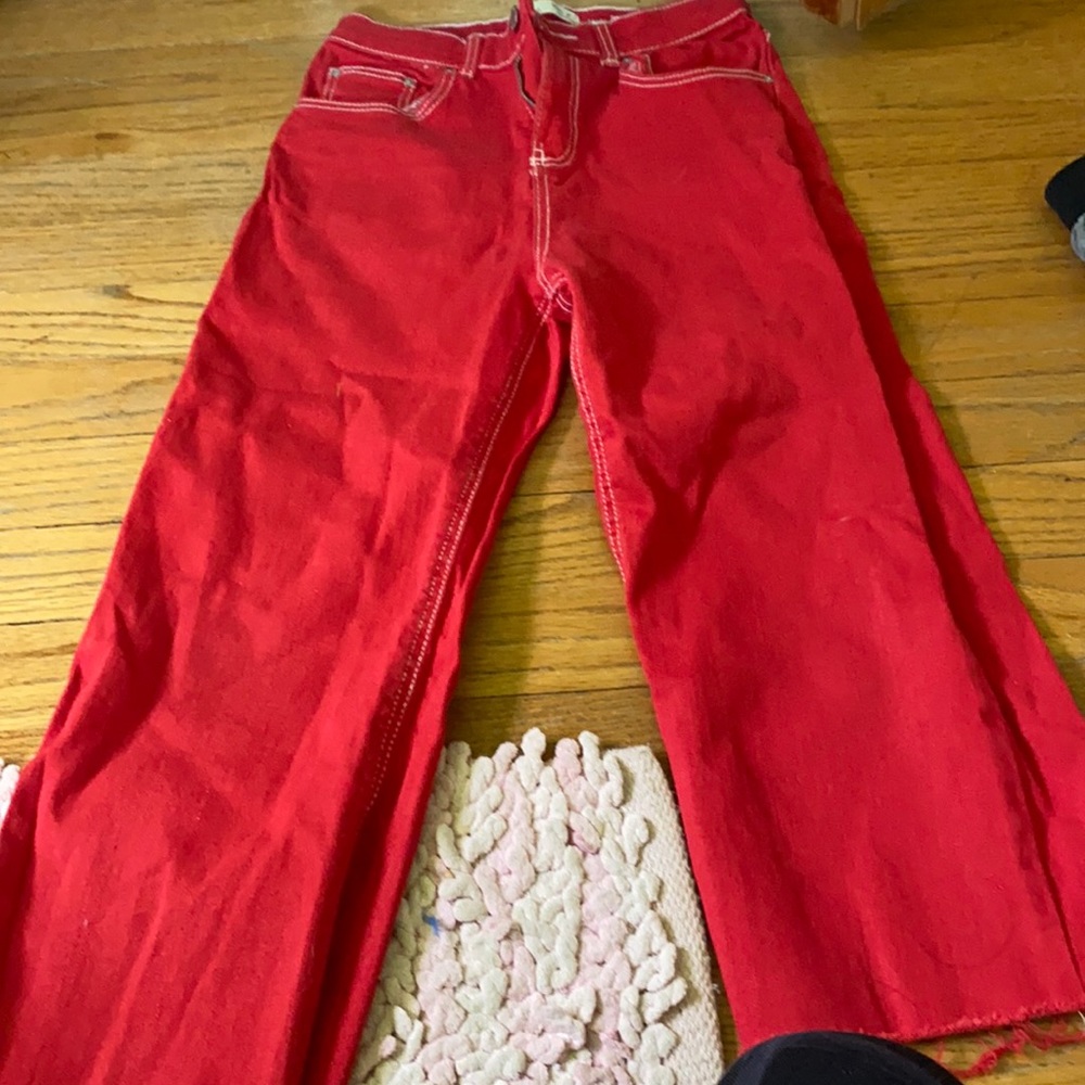 Red wide leg cropped jeans zara